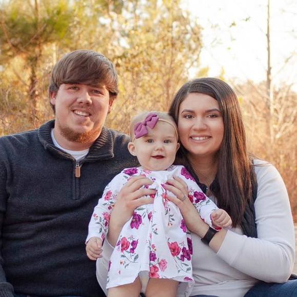 Profile Picture of Peyton Johnson (@peytonj17) on Poshmark