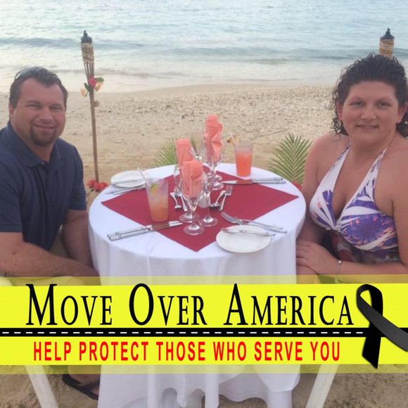 Profile Picture of Justin Toering (@justintoering) on Poshmark