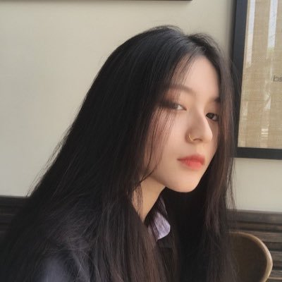 Profile Picture of Nhi Huỳnh (@nhihuynh253455) on Twitter