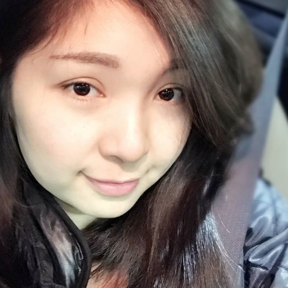 Profile Picture of Ngan Do (@chloedo4689) on Poshmark