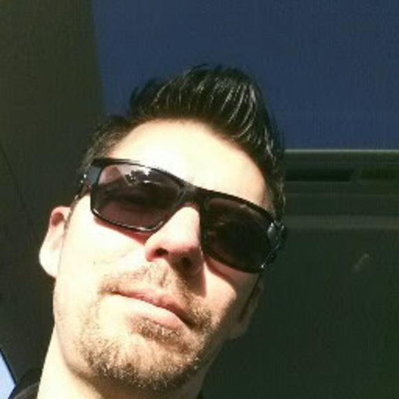 Profile Picture of Felipe Fontecilla (@felfonte) on Poshmark