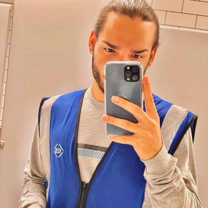 Profile Picture of Kenny (@kenny__pr) on Tiktok