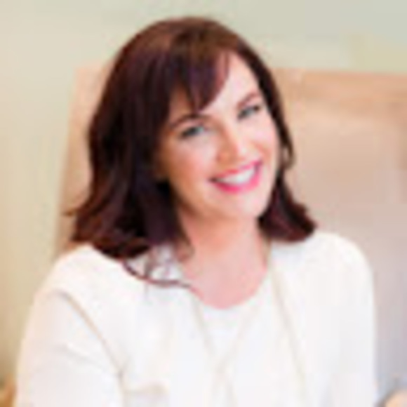 Profile Picture of Rachael Keyl (@rmkeyl) on Poshmark