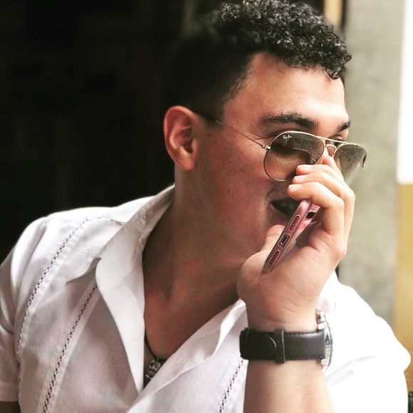 Profile Picture of Carlos Iñigo (@catoinigo) on Poshmark