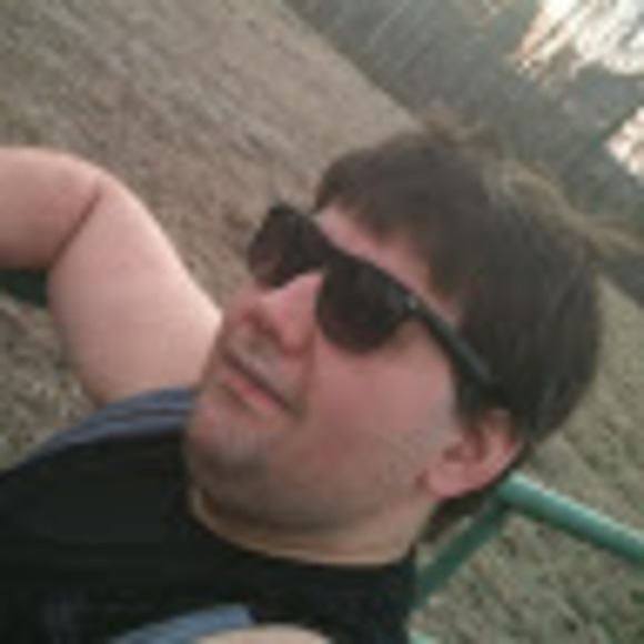 Profile Picture of David Grace (@captain80sman) on Poshmark