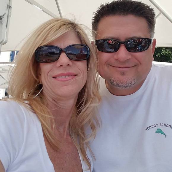 Profile Picture of Michele Chiuchiarelli (@mchiuchiarelli) on Poshmark