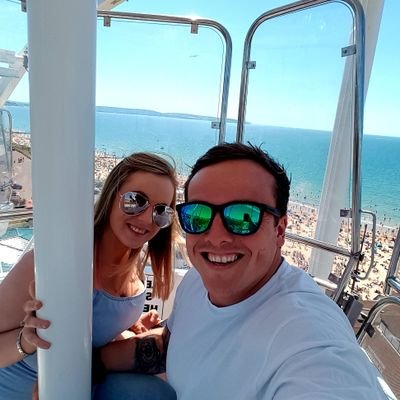 Profile Picture of Chris Quigg (@quigglepiggle) on Twitter