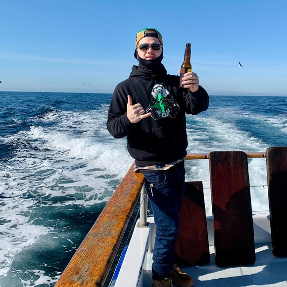 Profile Picture of Andy Kemp (@terrylouis) on Poshmark