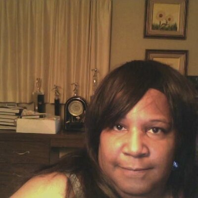 Profile Picture of Deidre Davis (@swtbrnbbw) on Twitter