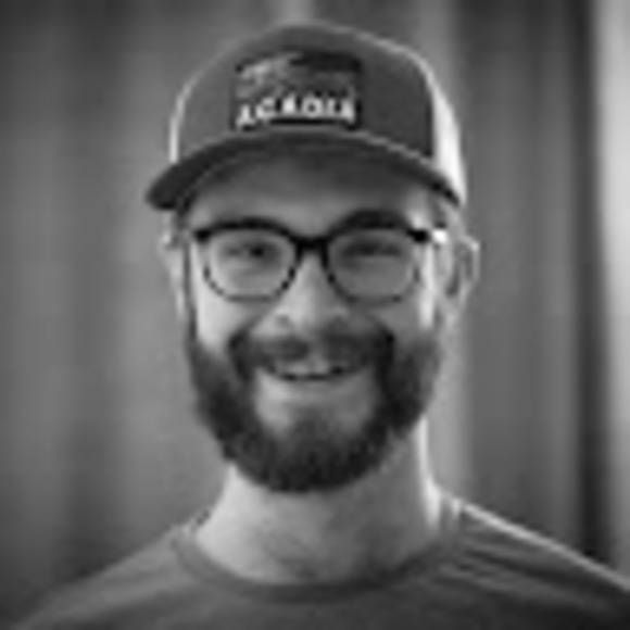 Profile Picture of James Carlson (@jamescarlson328) on Poshmark