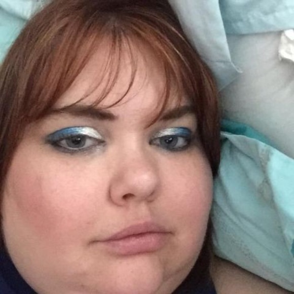 Profile Picture of Mellissa Gamauf (@melissagamauf89) on Poshmark