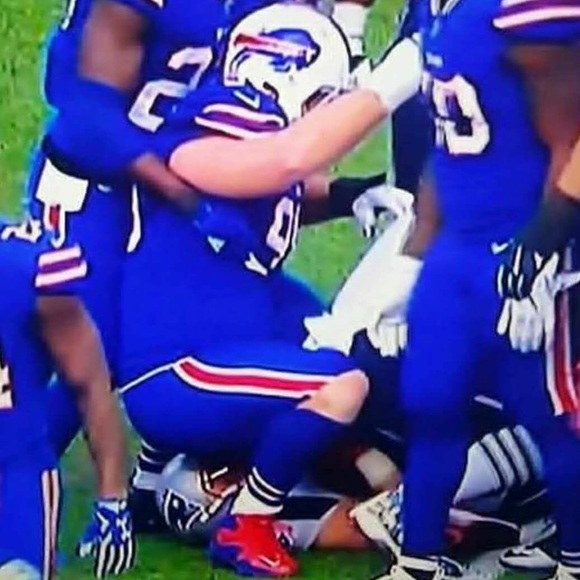 Profile Picture of David Burt (@dburt19914) on Poshmark