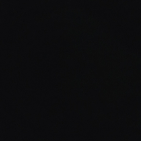 Profile Picture of Kristin Thooft (@kristinthooft15) on Poshmark