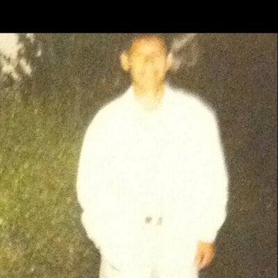 Profile Picture of Fred (@clark323) on Twitter