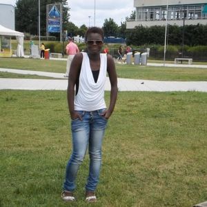 Profile Picture of Flora Dolly (@268908023) on Myspace