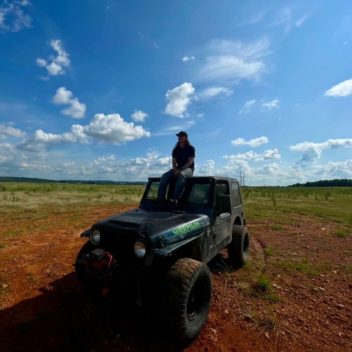 Profile Picture of ⚡️Scott Bowman🦆 (@scott_boww1911) on Tiktok