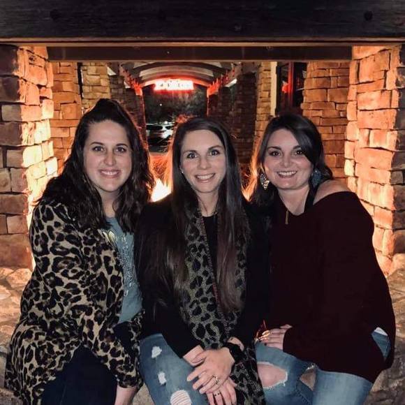 Profile Picture of Tanna Rosalez (@tannarosalez) on Poshmark