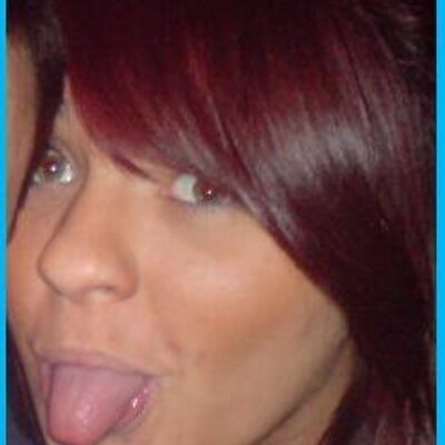 Profile Picture of Shelley Clarke (@shelleyc18) on Twitter