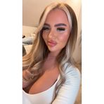 Profile Picture of Helen Moore (@Helen-Moore) on Facebook