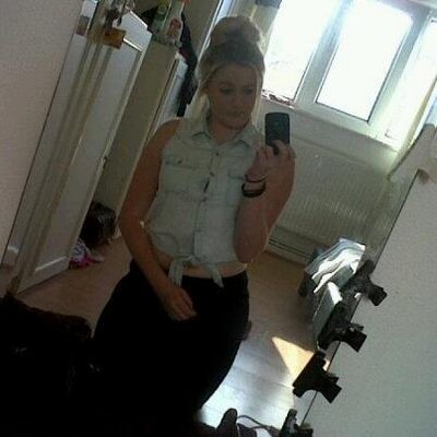 Chelsea Herbert - Twitter Profile Picture of Chelsea Herbert (@ChelseaHerbert8) on Twitter