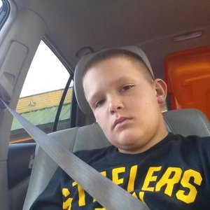 Profile Picture of Levi Wall (@Levi_44_) on Twitter