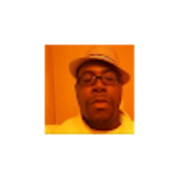 Profile Picture of Kevin Banks (@taureankid1974) on Poshmark