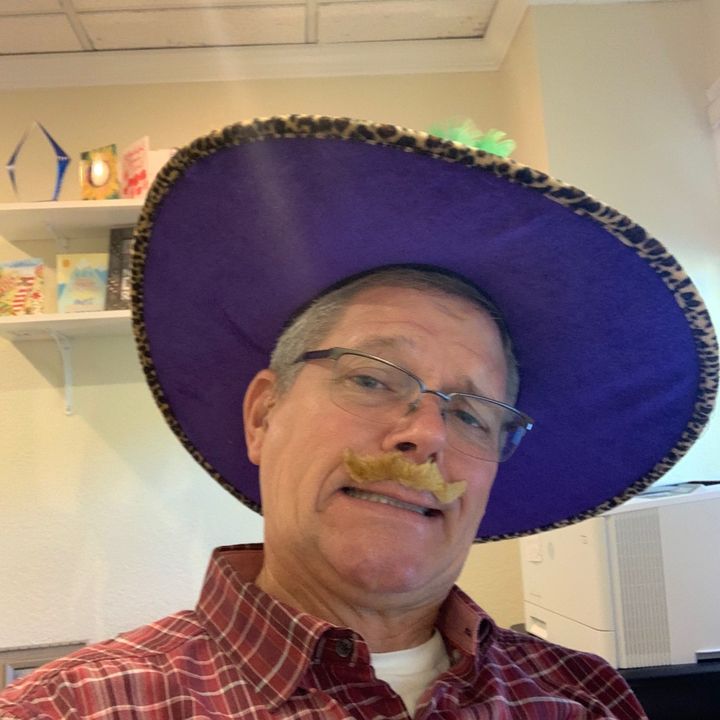 Profile Picture of brucecall04 (@brucecall04) on Tiktok