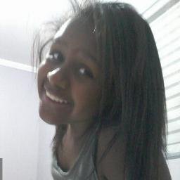Profile Picture of Lara Benjamin (@larabenjamin123) on Twitter