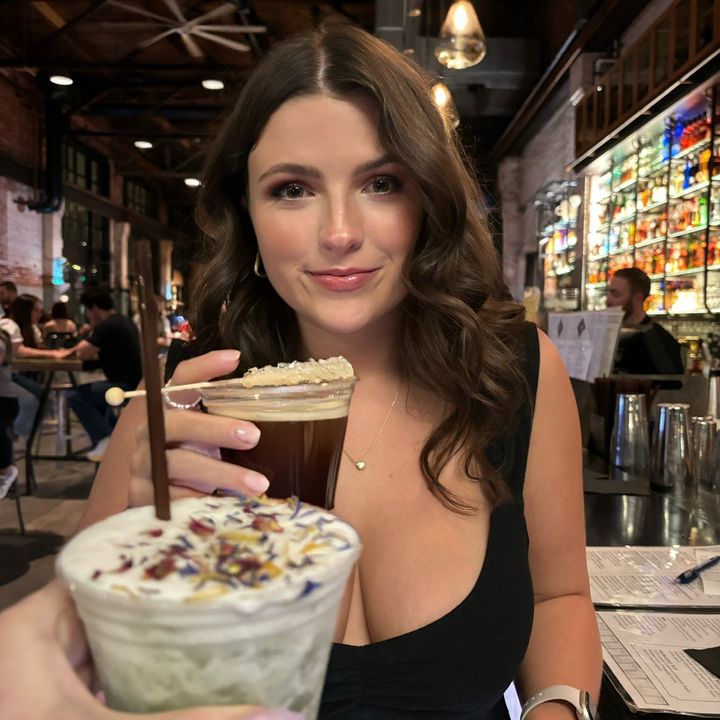 Shannon Carney - Tiktok Profile Picture of Shannon Carney (@shannoncarney21) on Tiktok