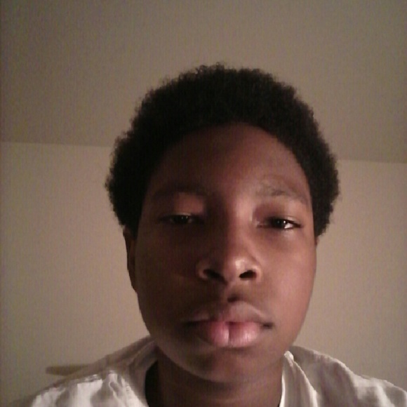 Profile Picture of David Peterkin (@kingdavid13) on Poshmark