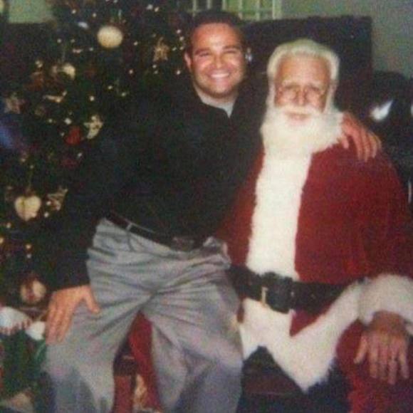 Profile Picture of Nathan Shelinbarger (@nathanielpres) on Poshmark