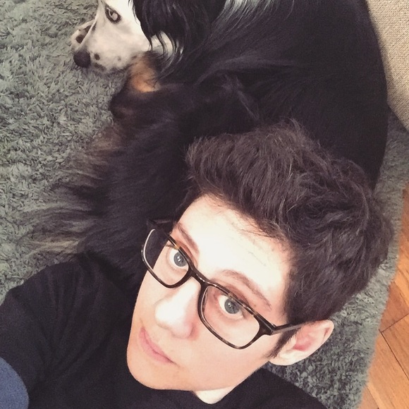 Profile Picture of Lian Larussa (@oringestar) on Poshmark