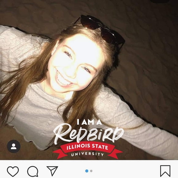 Profile Picture of Genevieve Przybylo (@gpmommy3) on Poshmark