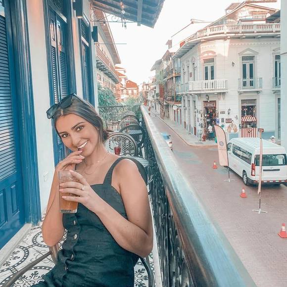 Naomi Parker - Poshmark Profile Picture of Naomi Parker (@naomiparker1998) on Poshmark