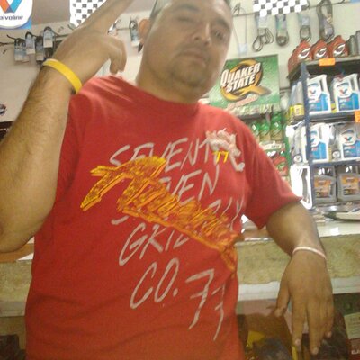 Profile Picture of Carlos Alcantar (@Carlitrosalcant) on Twitter