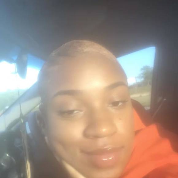 Profile Picture of Jordann Adams (@jordann_adams) on Poshmark