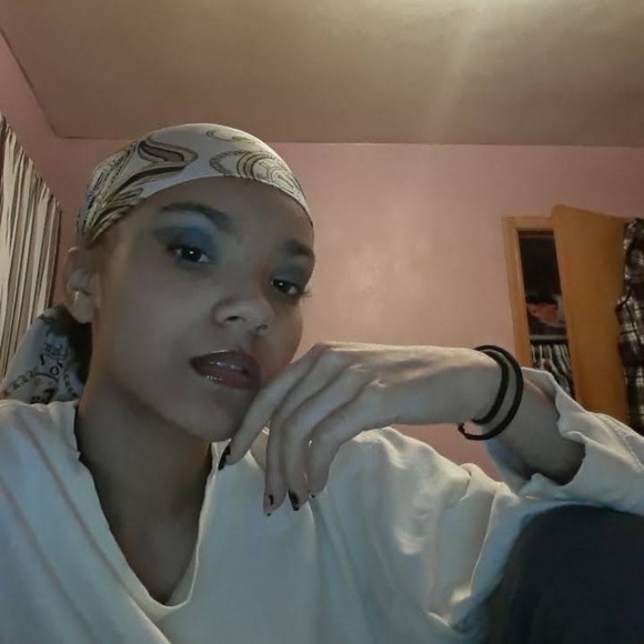 Profile Picture of Amiya Clark (@starclark4) on Poshmark