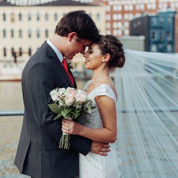 Profile Picture of Abbie Maschek-grover (@abbiemaschek16) on Poshmark