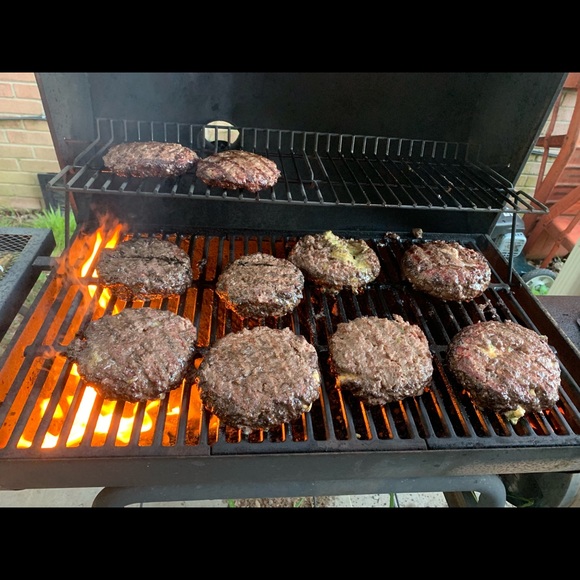 Profile Picture of Whitney Cornelsen (@wjcornelsen0410) on Poshmark