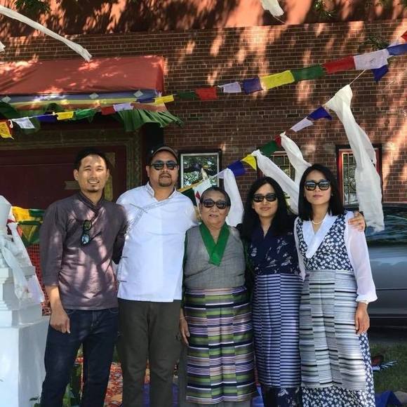 Profile Picture of Tsomo Bhuti (@tsomobhuti) on Poshmark