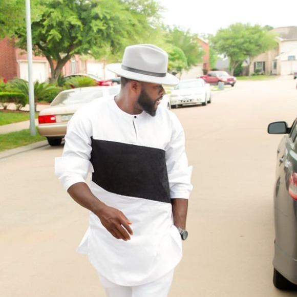 Profile Picture of Derek Dennis (@derek_dennis) on Poshmark