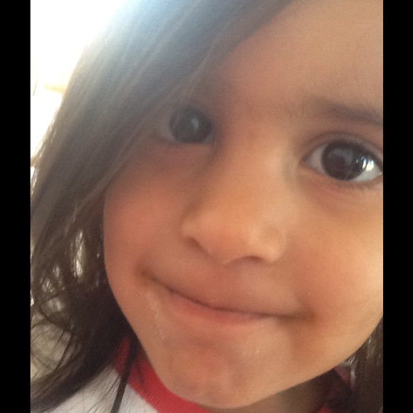 Profile Picture of Dina Serrano (@dinaserrano) on Poshmark