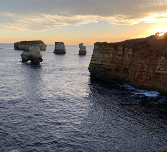 Profile Picture of Olivia Henzen (@oliviahenzen) on Poshmark