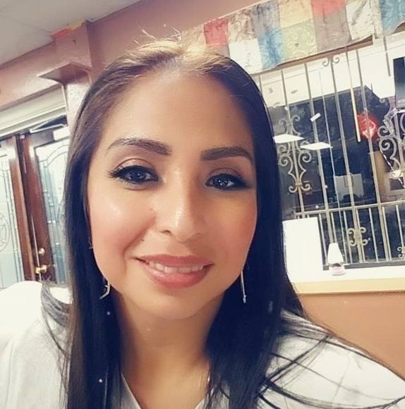 Profile Picture of Mayte Ramirez (@mayteramirez917) on Poshmark