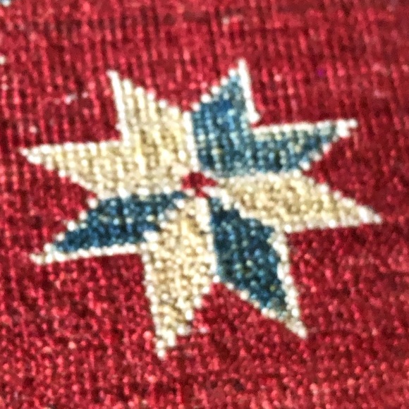 Profile Picture of Esme Viederman (@eviederman) on Poshmark