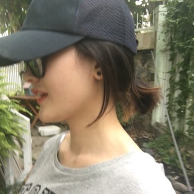 Profile Picture of Vanessa Dinh (@VanessDinh) on Twitter