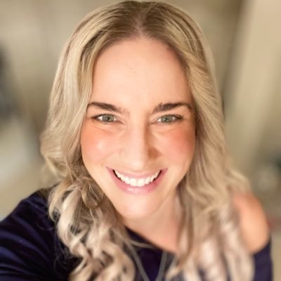 Profile Picture of Cheryl Whitehead (@whiteheadca) on Twitter