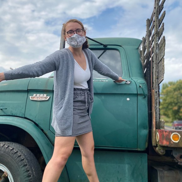 Cassie Keenan - Poshmark Profile Picture of Cassie Keenan (@atrig791) on Poshmark