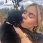 Profile Picture of 𝘊𝘢𝘳𝘭𝘺-𝘚𝘬𝘺𝘦 𝘍𝘳𝘢𝘴𝘦𝘳 (@carlyskyefraser) on Instagram