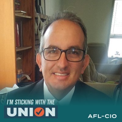Profile Picture of Eric Ellis (@PanamaHatEric) on Twitter